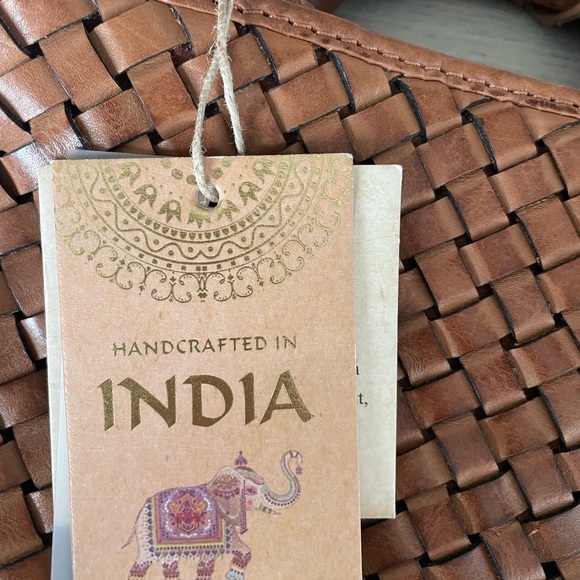 Weaver Leather Crossbody Bag Brown Vintage Handcrafted In India - Picture 9 of 11